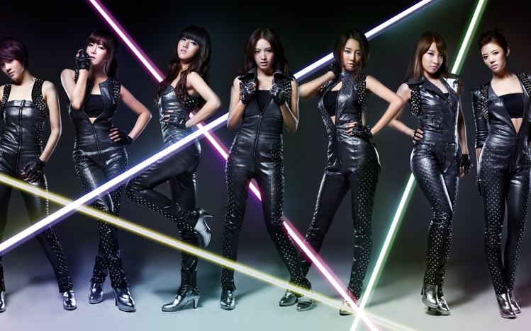 Kpop Rainbow Desktops