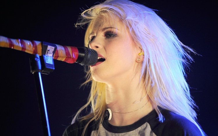 Paramore Theme screenshot #12