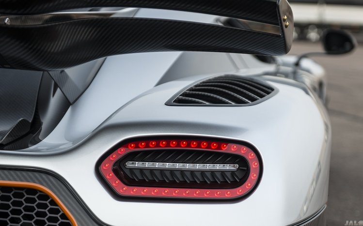 Koenigsegg Theme screenshot #11