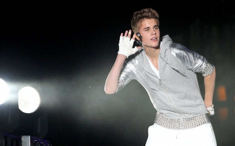 Justin Bieber Theme screenshot #6