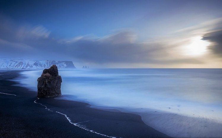 Black Sand Beach Theme screenshot #14