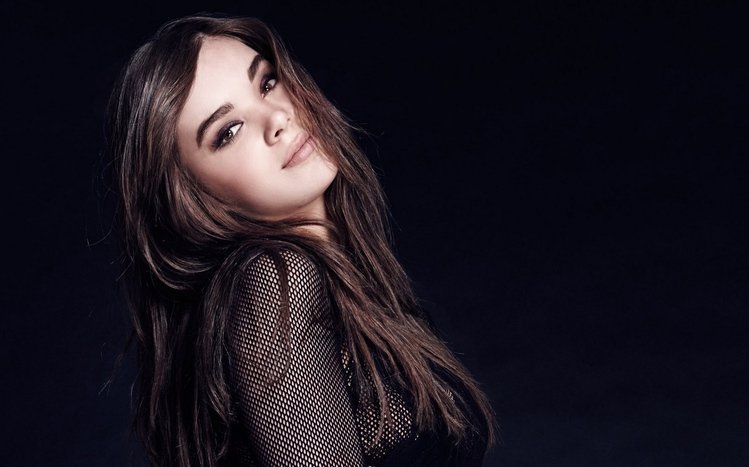 Hailee Steinfeld Theme screenshot #6