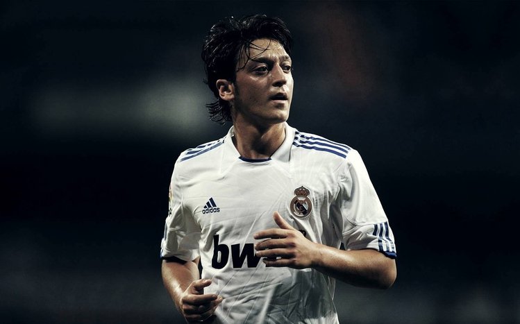 Mesut ozil 2024 nike wallpaper