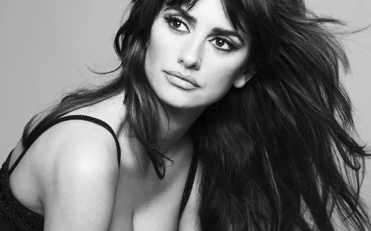Penelope Cruz Theme screenshot #1