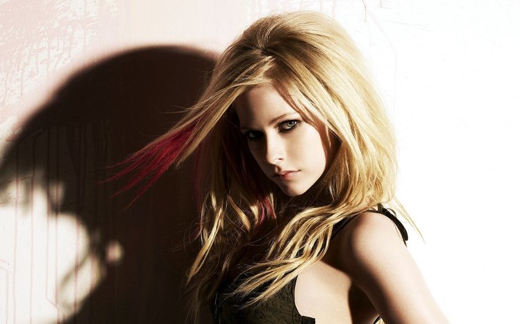 Avril Lavigne Theme screenshot #12