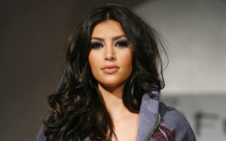 Kim Kardashian Theme screenshot #2