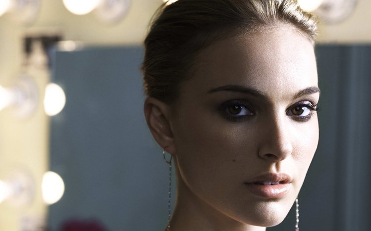 Natalie Portman Theme screenshot #19