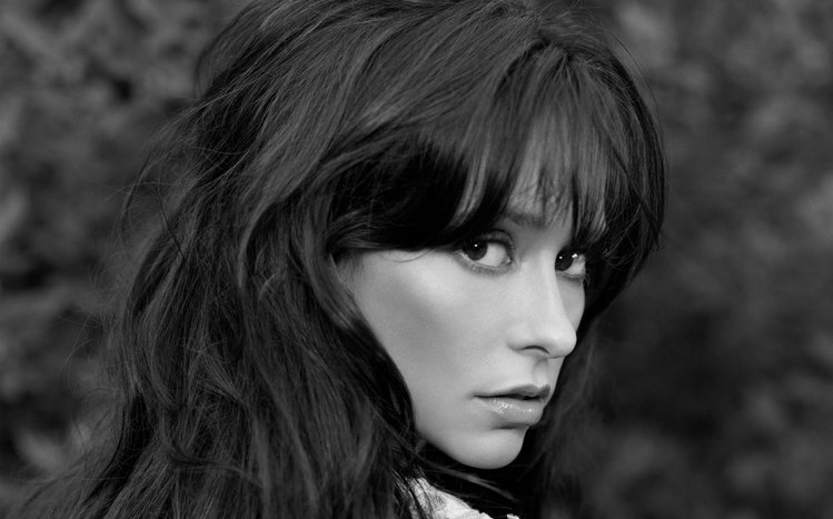 Jennifer Love Hewitt Theme screenshot #1