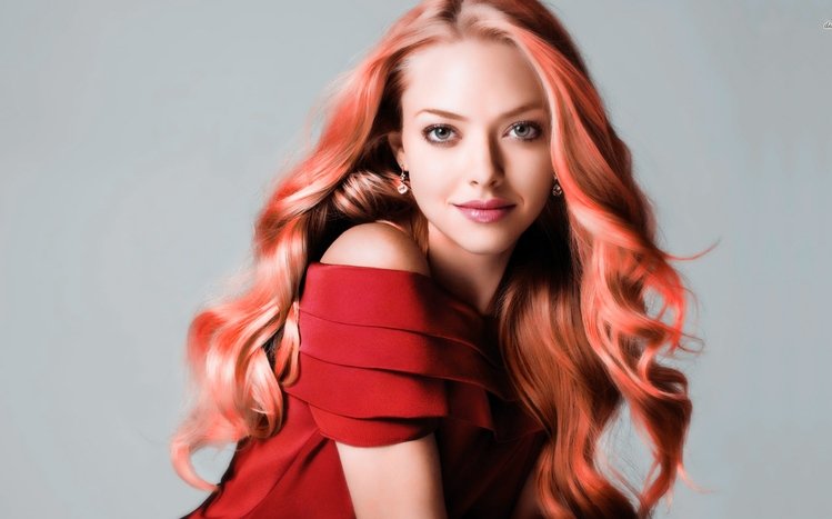 Amanda Seyfried Theme screenshot #5