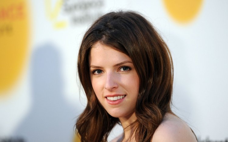 Anna Kendrick Theme screenshot #18