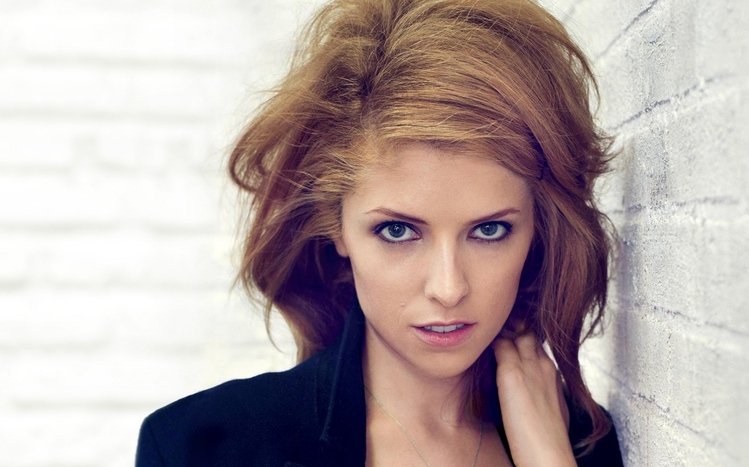 Anna Kendrick Theme screenshot #7