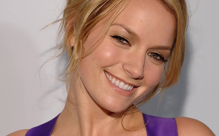 Becki Newton Theme screenshot #7