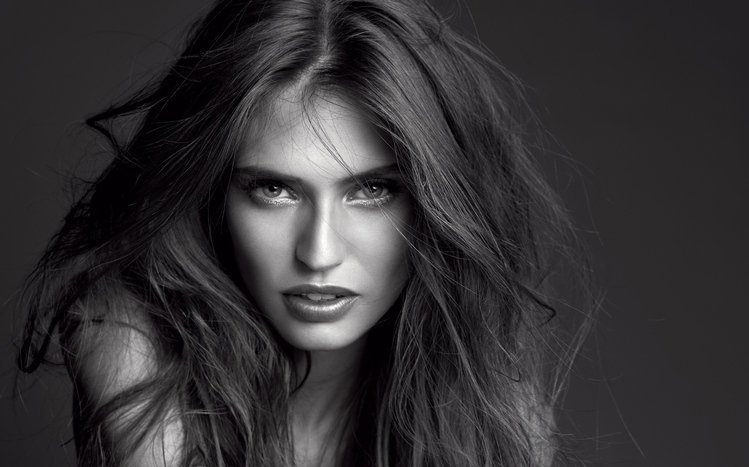 Bianca Balti Theme screenshot #3