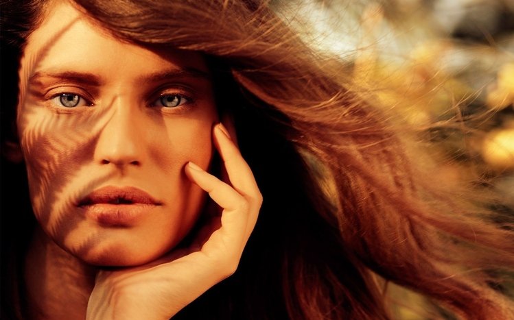 Bianca Balti Theme screenshot #4