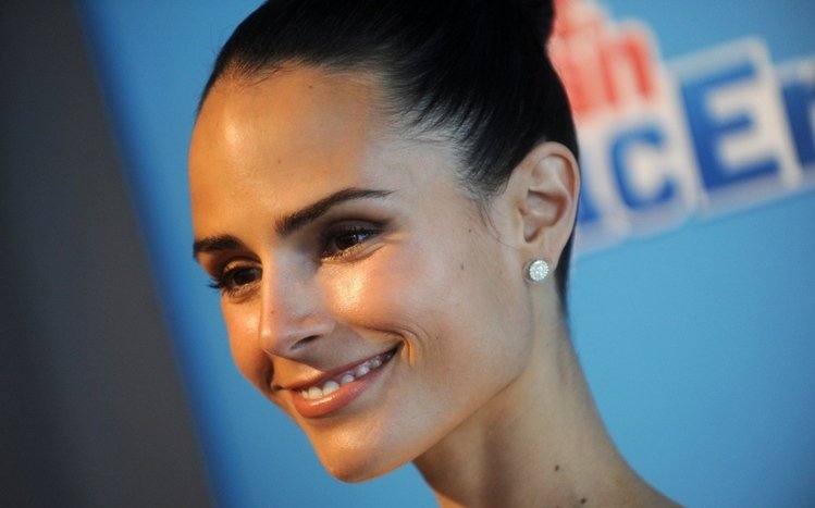 Jordana Brewster Theme screenshot #12