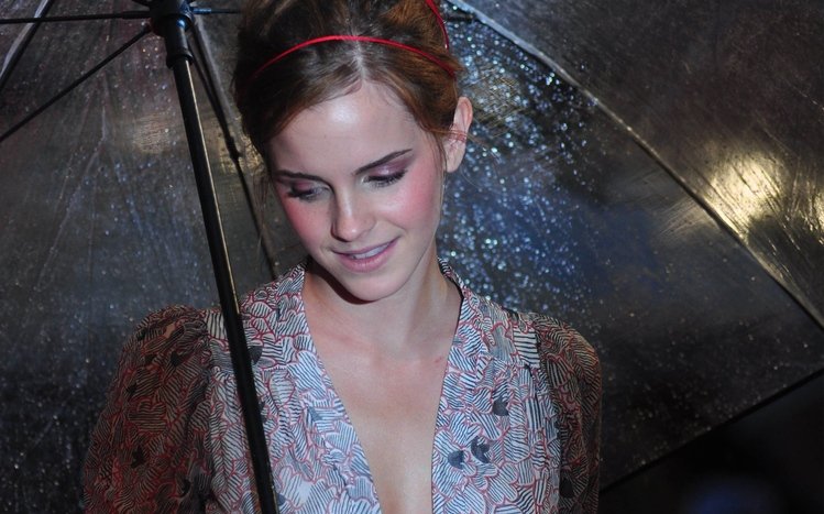 Emma Watson Theme screenshot #7