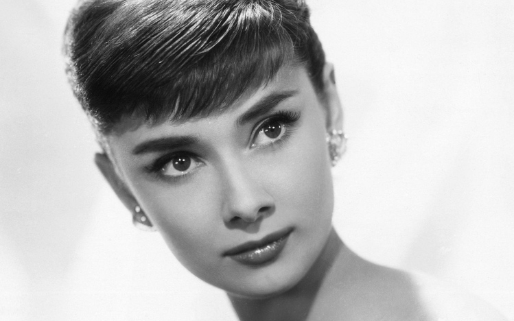 Audrey Hepburn Windows 10 Theme - themepack.me